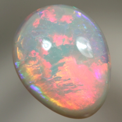 SOLID SEMI BLACK OPAL Red and orange dominate the show 